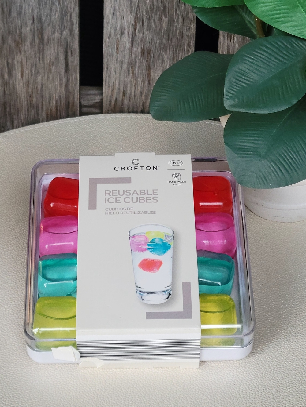 Crofton Reusable Ice Cubes - Multicolor (Set of 16) - Picture 3 of 4